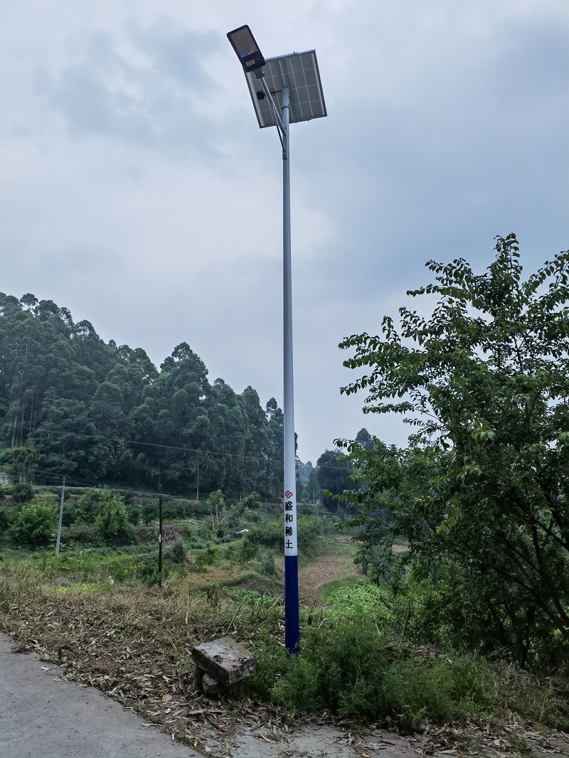 3.乐山EBET易博点亮美丽庙儿村